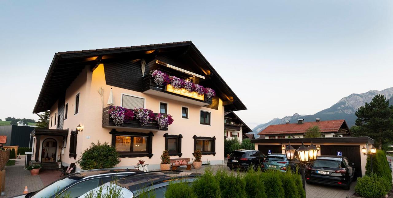Hotel Garni Bergidyll - Adults Only Pfronten Exterior photo